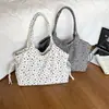 Comercio Exterior Bolso Casual Europeo y Americano para Mujer Gran Capacidad Estilo INS Moderno Estilo Perezoso Nicho Calle Compras Bolso de Hombro Único