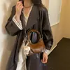 Bolso plisado de alta calidad transfronterizo, nuevo bolso bandolera tipo dumpling con correa de cadena 2026, bolso de hombro pequeño moderno y minimalista estilo coreano