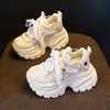 2026 Primavera/Otoño Nuevos Zapatos Deportivos Casuales Transpirables con Cordones Plataforma Suela Gruesa Estilo Papá para Mujer Versátiles para Personas Bajas Aumentadores de Altura