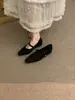 Primeiro Encontro com os Sapatos de Festa Marrom Camurça Suave Estilo Francês para Mulheres 2026, com Tira Única de Fivela, Salto Bloco e Design Mary Jane Baixo