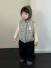 Ropa de Otoño e Invierno para Bebé 2026 Ropa Nueva de Invierno Ropa Infantil Niñas Ropa de Algodón Conjunto de Chaqueta y Jeans con Felpa