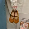 Zapatos de Mujer Mary Jane de Gamuza Francesa con Una Correa Colección Otoño 2026 Punta Cuadrada Retro Zapatos Bajos de Un Solo Color Piel Suave Zapatos Planos