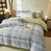 Juego de cuatro piezas de ropa de cama para dormitorio de tela cepillada ecológica 100% algodón con estampado de estilo pastoral, funda de edredón 100% algodón, juego de tres piezas de alta estética para dormitorio