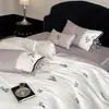 Juego de Cuatro Piezas de Algodón Puro de Fibra Larga 100S Estilo Princesa Rosa Bordado de Flores de Rosa Francesa Funda Nórdica Ropa de Cama de Algodón Puro