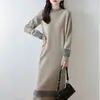 Vestido de malha intársia color-block 100% lã, comprimento médio, para mulheres, gola semi-alta, mangas compridas, sem botões, corte solto, saia lápis