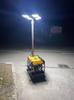 Vehículo de Iluminación Móvil con Generador Dispositivo de Iluminación de Incendios Iluminación Automática Direccional Led Portátil