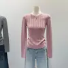 Elegante blusa de tricô redonda com decote redondo e detalhes vazados estilo francês para mulheres, novo modelo primavera 2026, top de alta qualidade estilo Miu