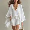 Conjunto Casual de Três Peças Verão 2026 Novo Estilo Europeu e Americano Cardigan de Meio Comprimento de Algodão e Linho Solto Colete Sem Mangas Shorts