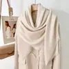 Estilo Literario Casual Retro Ropa Exterior Moderna Elegante Chal Estilo Coreano para Mujer Color Puro Cuadrado Corto Borla Elegante Bufanda