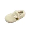 Mocasines de felpa de suela plana de alta gama para uso en exteriores, nuevos zapatos peludos de suela gruesa que aumentan la altura para mujer, otoño e invierno 2026