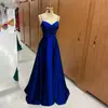 Vestido de noche transfronterizo 2026 modelo nuevo, verde oscuro sin tirantes escote en V simple satén fiesta banquete europeo y americano sexy