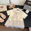 Estilo Nuevo de Verano Conjunto de Dos Piezas para Bebé: Chal Rayado y Pantalones de Pierna Ancha de Manga Corta, Versión Coreana para Niñas, Moderno y Elegante, Amigable con la Piel, Transpirable