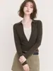 Suéter Tejido de Estilo Vintage Old Money con Solapa, Falso Dos Piezas, Nuevo Otoño 2026 para Mujer, Ajuste Delgado, Versátil, Elegante