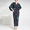 Ropa de Mujer para Exportación Europea y Americana Procesamiento OEM y Personalización Vestido Plisado de Manga Murciélago Holgado Talla Grande Largo Miyake
