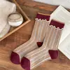 Calcetines retro cálidos de punto con volantes hasta la mitad de la pantorrilla para primavera, otoño e invierno, estilo coreano, con bloques de color a rayas de moda, dulces y lindos, versátiles para hombres y mujeres