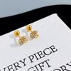 Clavos de Acero de Titanio con Incrustaciones de Diamantes de Lujo Ligero, Aretes Lindos, Dulces y Geniales para Niñas, Aretes Exquisitos que No se Desvanecen para Mujeres