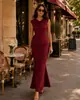 Ropa de mujer transfronteriza europea y americana 2026 vestido largo de cola de pez sin mangas color burdeos elegante