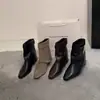 2026 Hebilla de Cinturón Botas de Punta Cuadrada Botines Vaqueros de Suela Blanda Estilo Otoño Tacón Apilado Piel Suave Piernas de Pantalón Aumento de Altura Interior Retro Mujer