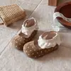 Zapatos de Encaje Mary Jane de Moda y Dulces para Niña Modelo Nuevo Otoño/Invierno 2026 Zapatos de Suela Suave con Velcro para Niñas Jóvenes