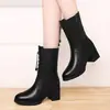 Botas Martin de suela gruesa para mujer, temporada de otoño e invierno, con forro de felpa, nuevo estilo 2026, cuero suave, estilo británico, botines, tacón grueso, botas de media caña