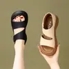 Sandalias de moda con punta abierta para mujer, nuevo estilo de verano, suela gruesa, ligeras, cómodas, adecuadas para personas menudas, sandalias de playa