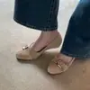 Primer encuentro: Hebilla de cinturón estilo francés, punta redonda, corte bajo, tacón bajo, sin cordones, gamuza retro, zapatos de trabajo para el día a día para mujer