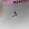 Aretes de Tachuela Pequeños Brillantes Bombilla de Luz Microincrustados Diamante Circonita 2026 Nuevo Tornillo Coclear Base Plana Nicho Pendientes de Lujo Ligero
