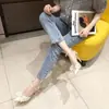 Sapatos de salto único vazados, sapatos de noiva, estilo elegante, enfeites de laço e strass, salto alto bico fino, nova coleção 2026, design de tira única, salto agulha