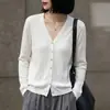 Nuevo cárdigan de punto verde de manga larga para mujer, otoño de 2026, chaqueta casual, camiseta básica, suéter, top versátil para mujeres petite