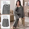 Cárdigan de manga larga para primavera y otoño con copas incorporadas en el pecho, pijama de algodón puro cómodo y agradable para la piel, un conjunto de ropa de estar de dos piezas dulce y encantador que también se puede usar como ropa exterior.
