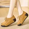 Suministro transfronterizo para Amazon: Zapatos de mujer de cuero genuino, suela blanda, con cordones, suela gruesa, diseñados para mujeres de mediana edad y mayores, venta al por mayor y exportación para comercio internacional