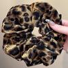 Anillo para el cabello de lujo ligero con diseño de leopardo retro para el intestino grueso, elegante y a la moda, cuerda elástica para el cabello, simple y elegante, para coleta.