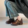 Mocasines Retro de Suela Gruesa y Punta Redonda para Mujer, Nuevo Estilo Otoño 2026, Zapatos de Commuter con Velcro, Tacón Grueso y Corte Profundo, Zapatos de Piel para Mujer