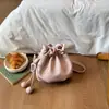 2026 Nuevo Bolso Cubo con Cordón de Diseño de Nicho para Mujer, Bolso de Hombro y Cruzado Simple y Versátil, Bolso de Moda de Alta Gama para el Trabajo