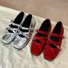 Sapatilhas Prateadas Francesas para Mulheres Sapatos Mary Jane Retrô 2025 Novas Sapatilhas com Laço Sapatos de Ballet para Mulheres Vermelho