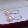 Perla de agua dulce con fuerte brillo goteante en forma de arroz 7.5-8.5mm aretes de gancho para la oreja inyección de oro 14K moda simple en vivo transfronterizo