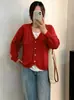 Top de punto de canalé para mujer talla grande con cuello en V, estilo dos piezas falso, colección otoño 2026, cárdigan versátil y casual con ribete de volantes para figuras curvilíneas