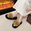 Pantuflas peludas de suela gruesa de moda para mujer, para usar al aire libre en otoño e invierno, nuevo estilo 2026, con forro de felpa, cálidas y fáciles de poner, pantuflas de algodón para uso en casa