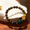 Pulsera de Diseño Artístico Retro de Alta Calidad con Imitación de Sándalo y Cera de Abejas