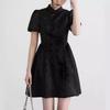 Nuevo Vestido Cheongsam de Satén Acético con Lazo Estilo Chino Moda Elegante Ajustado Adelgazante Manga Corta Burbuja