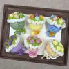 Mini Ramo de Tejido de Lana Hecho a Mano Colgante de Flor de Mano Muñeca de Algodón Crochetada Accesorios DIY Material para Llavero