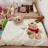 Algodón Cepillado Otoño e Invierno Estampado de Oso de Dibujos Animados Juego de Cuatro Piezas de Ropa de Cama Cálida para Niños de Jardín de Infancia Dormitorio Cubre Edredón