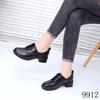 9912 Sapatos de Mãe para o Trabalho, Sapatos Femininos de Solado Macio Estilo Primavera e Outono, Mocassins Femininos para Meia-Idade com Salto Bloco, Cadarço Redondo na Frente