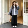 Conjunto de dos piezas a rayas estilo coreano para niñas 2026 Primavera/Otoño para niños mayores, con un estilo relajado y casual y un aspecto moderno y elegante