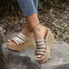Chanclas de Cuña Doradas Tejidas para Mujer 2026 de Comercio Exterior, Sandalias de Cuña Retro, Adelgazantes, Versátiles, Punta Abierta, que Aumentan la Altura