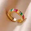 Anillo Geométrico de Zirconia Cúbica de Colores Chapado en Oro de 18K Estilo Lujo Ligero Vintage Anillo de Cristal Retro Artístico