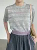 Camiseta Feminina de Verão Taochuan Estilo Coreano Gola Redonda Crochê Vazado Manga Curta 2026 Verão Solta Versátil Seda de Gelo Tam5608