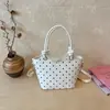 Moda Coreana Bolso de Mujer Lunares Bolso de Mano Bolso Cubo 2026 Nuevo Verano Versátil Nicho Lujo Ligero Bolso de Hombro Cruzado