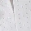 Falda corta abullonada de moda nicho estilo europeo y americano, vestido femenino ajustado que ciñe la cintura, bordado calado con mangas volantes pequeñas