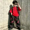 Conjunto de Camiseta de Manga Corta Estampada Estilo Nuevo Verano 2026 para Niños, Pantalones Casuales, Pantalones de Trabajo, Conjunto de Dos Piezas, Estilo Coreano